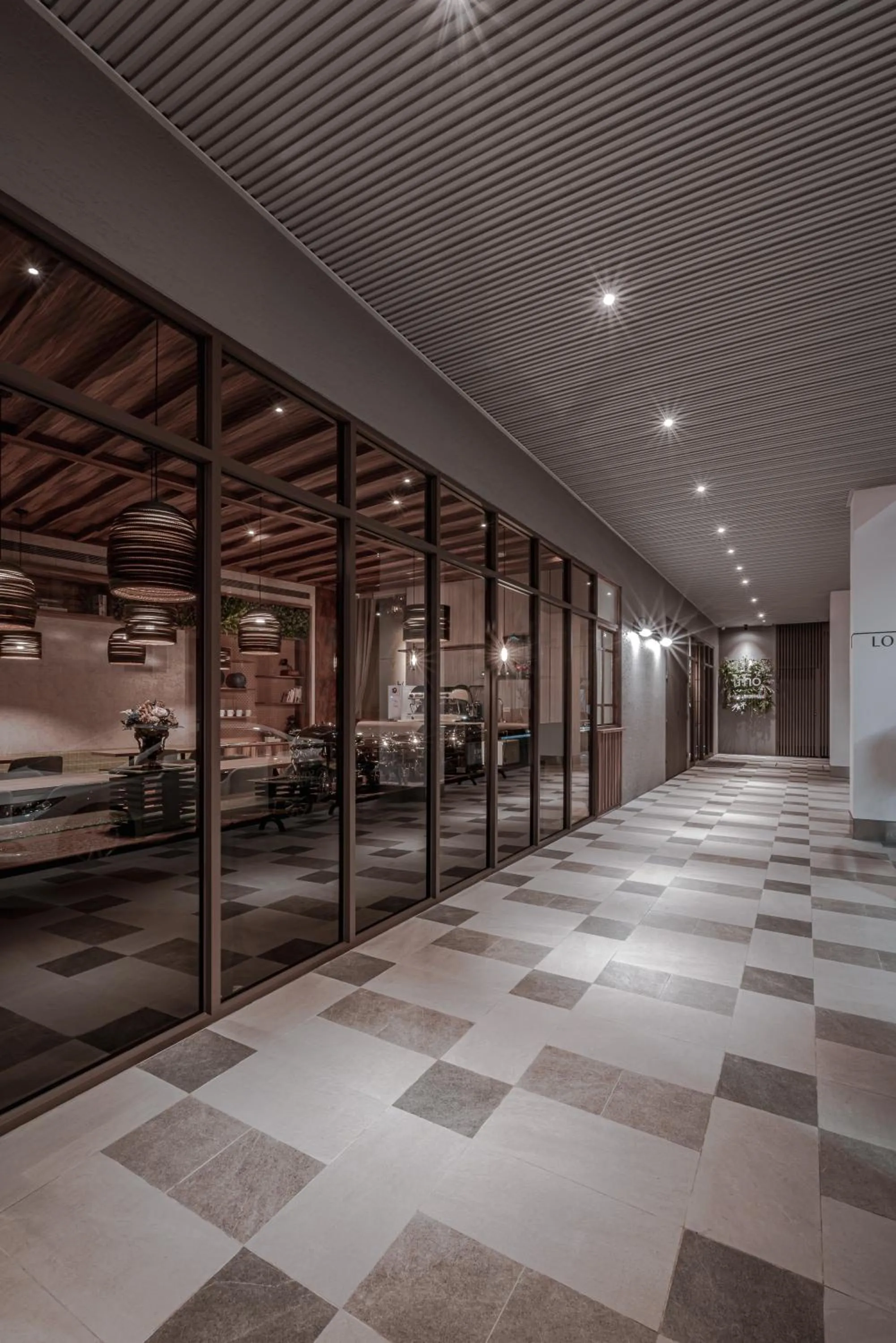 Facade/entrance in Somer Chew Hotel