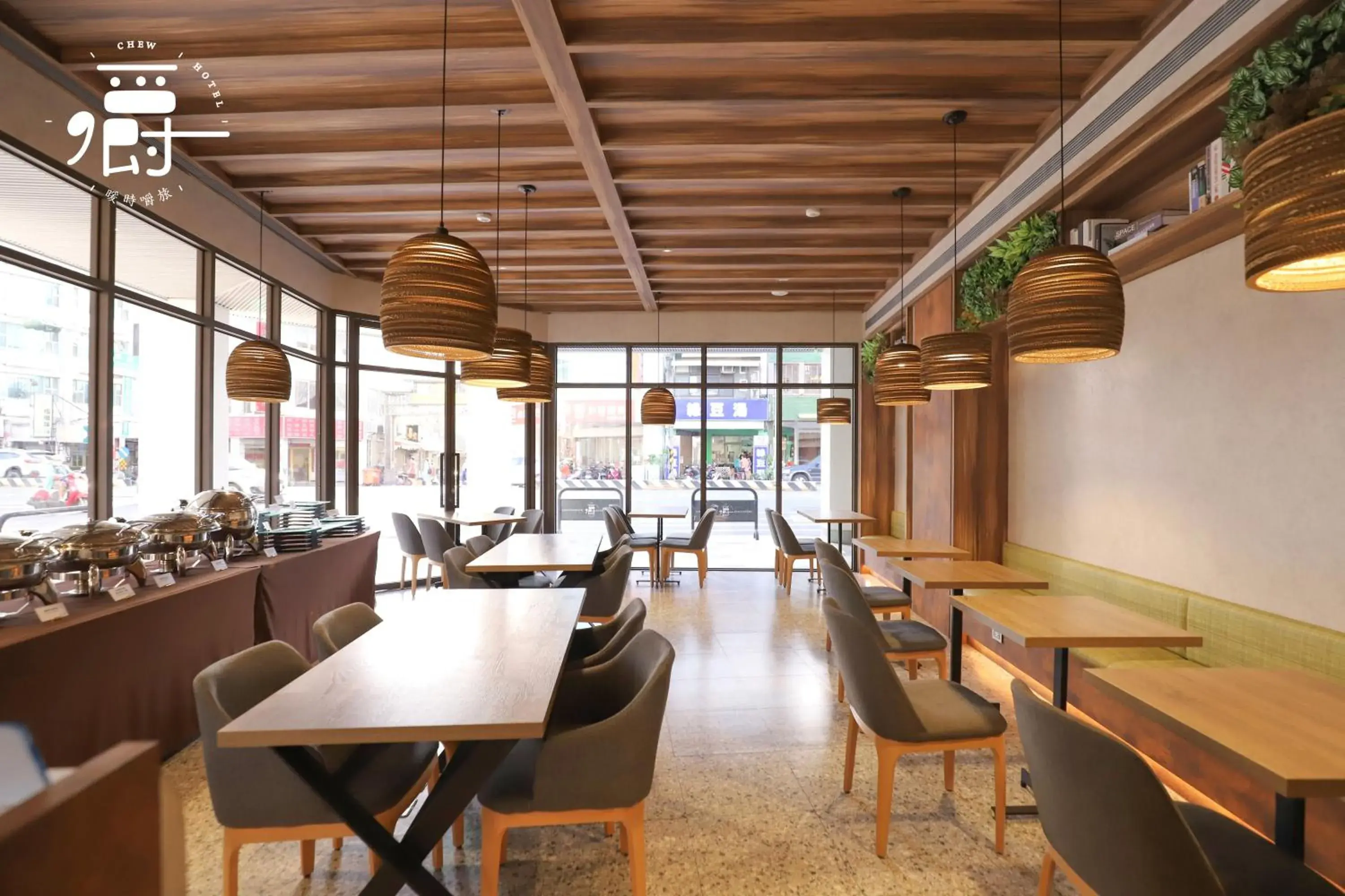 Restaurant/places to eat in Somer Chew Hotel Restaurant/places to eat in Somer Chew Hotel