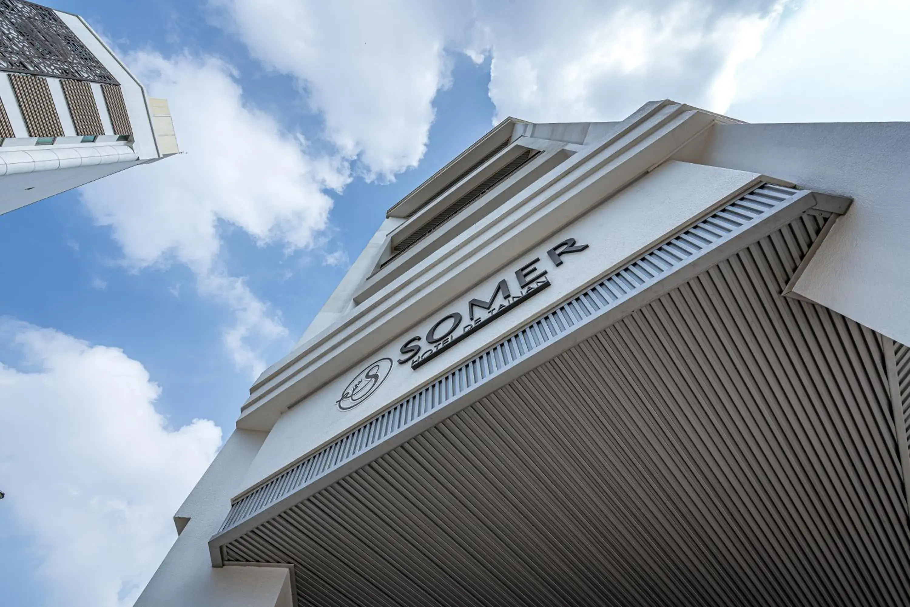 Property building in Somer Chew Hotel Property building in Somer Chew Hotel