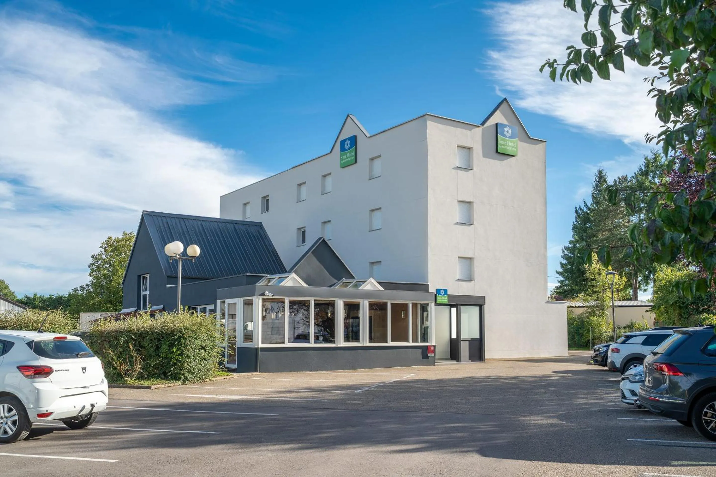 Property building in Sure Hotel by Best Western Dole