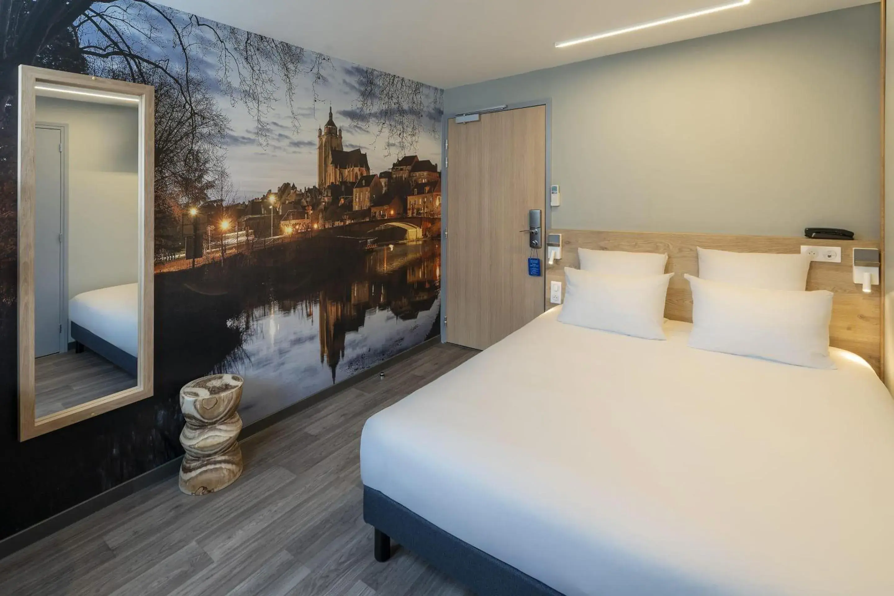 Bedroom, Bed in Sure Hotel by Best Western Dole Bedroom, Bed in Sure Hotel by Best Western Dole