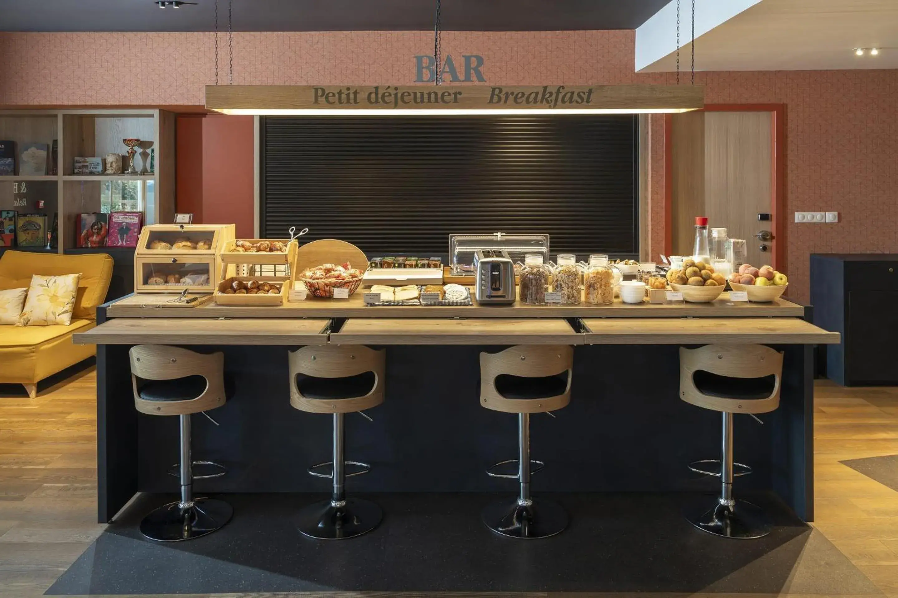 Food and drinks in Sure Hotel by Best Western Dole Food and drinks in Sure Hotel by Best Western Dole