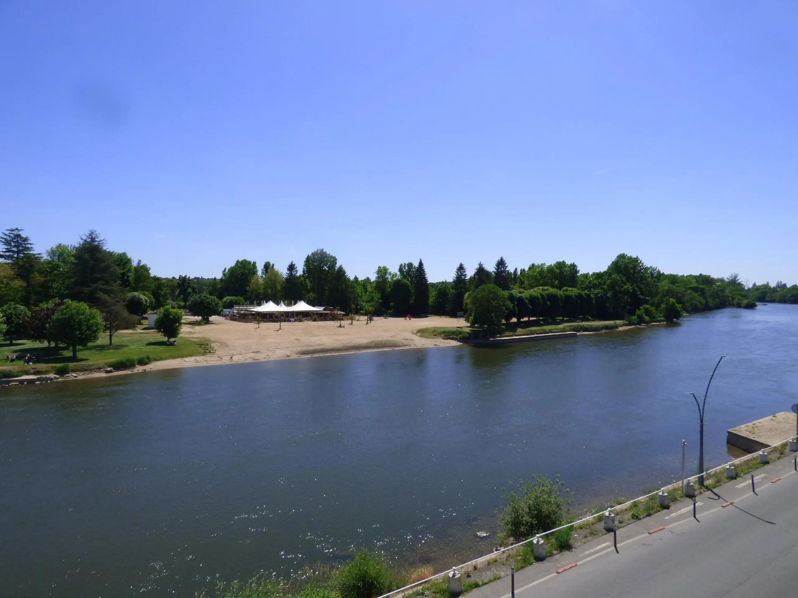 River view in Hôtel Restaurant Le Bellevue Montrichard 3 étoiles
