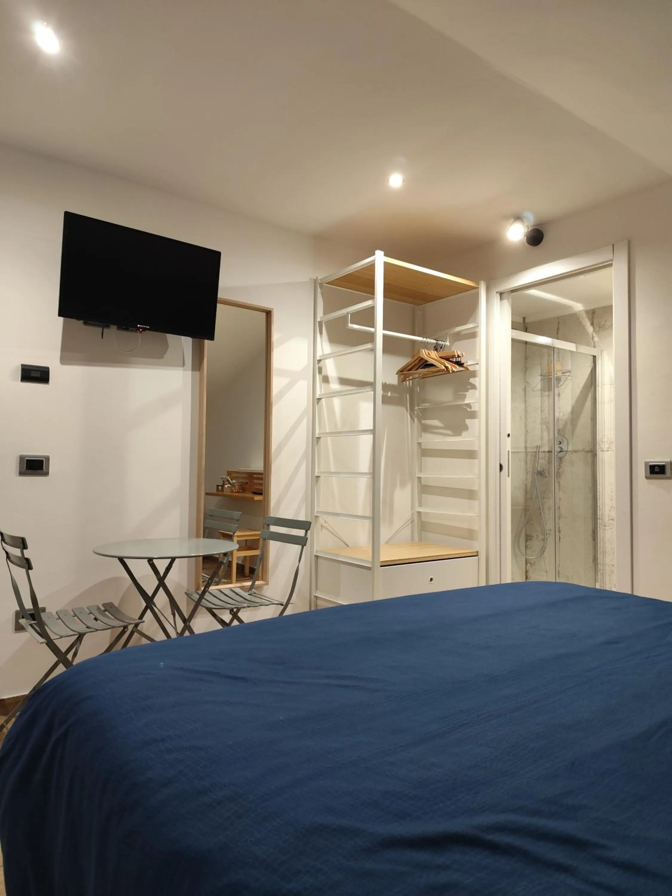 Bedroom, Bed in Forese House