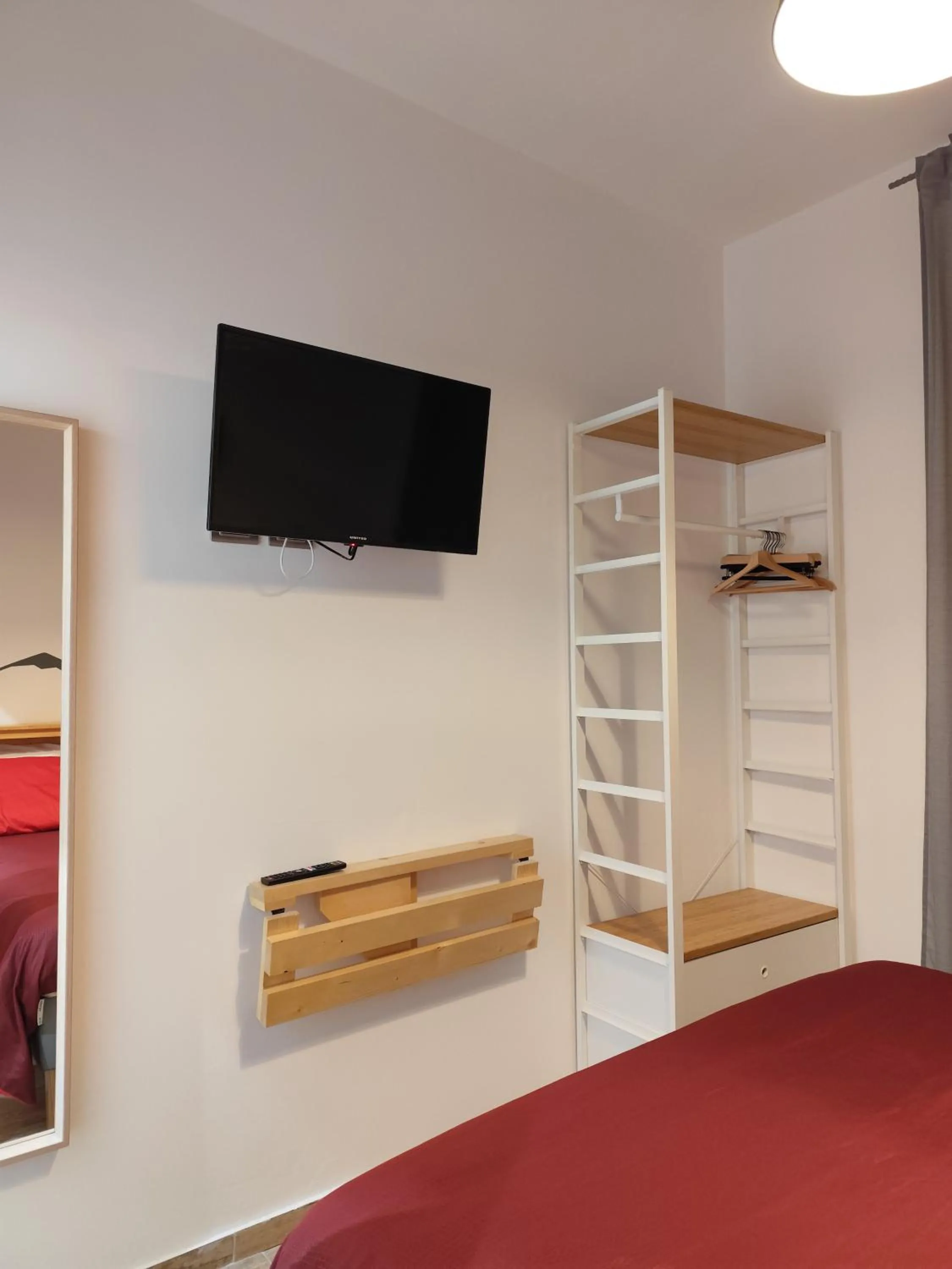 Bedroom, Bed in Forese House