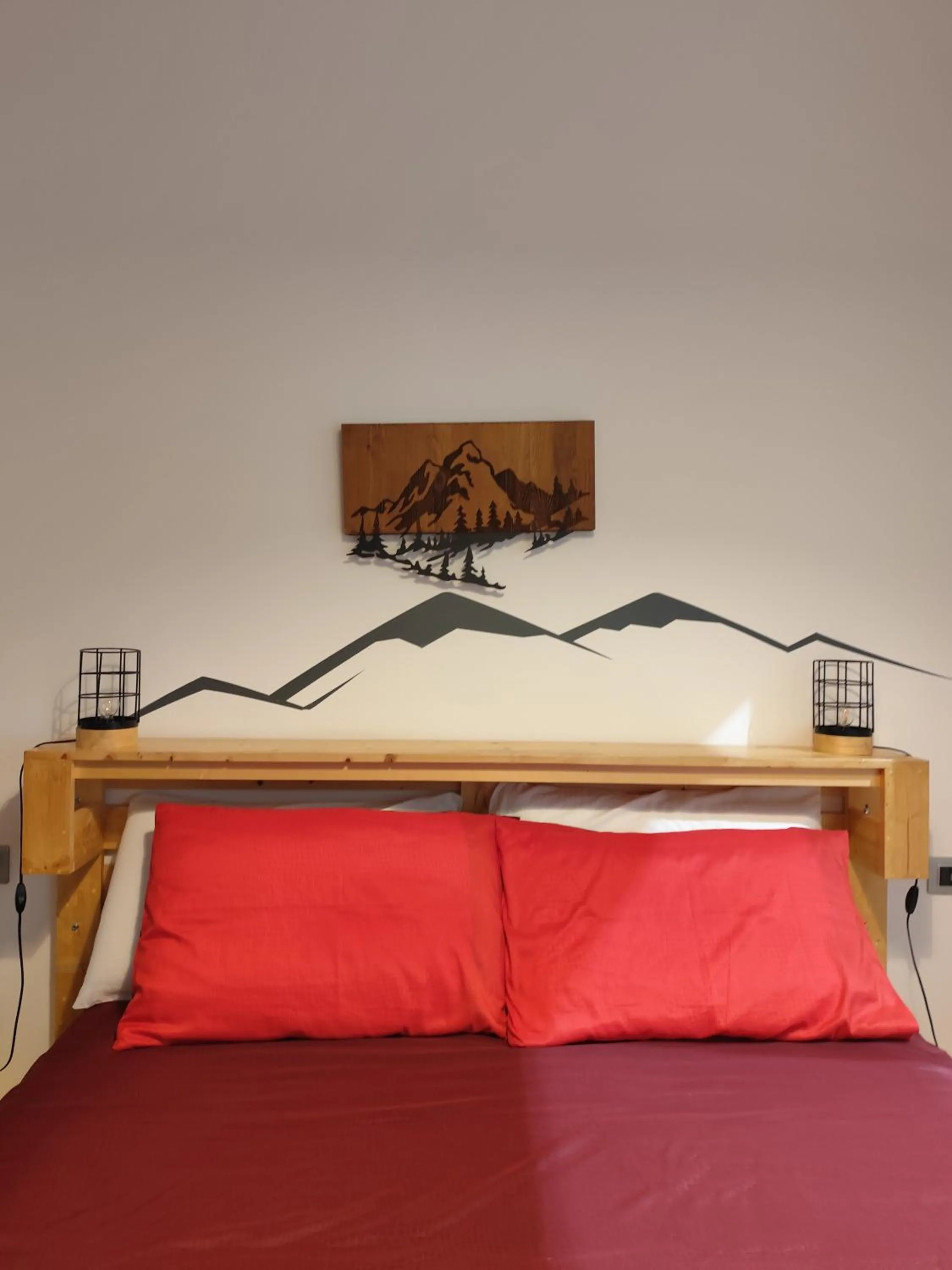 Bedroom, Bed in Forese House