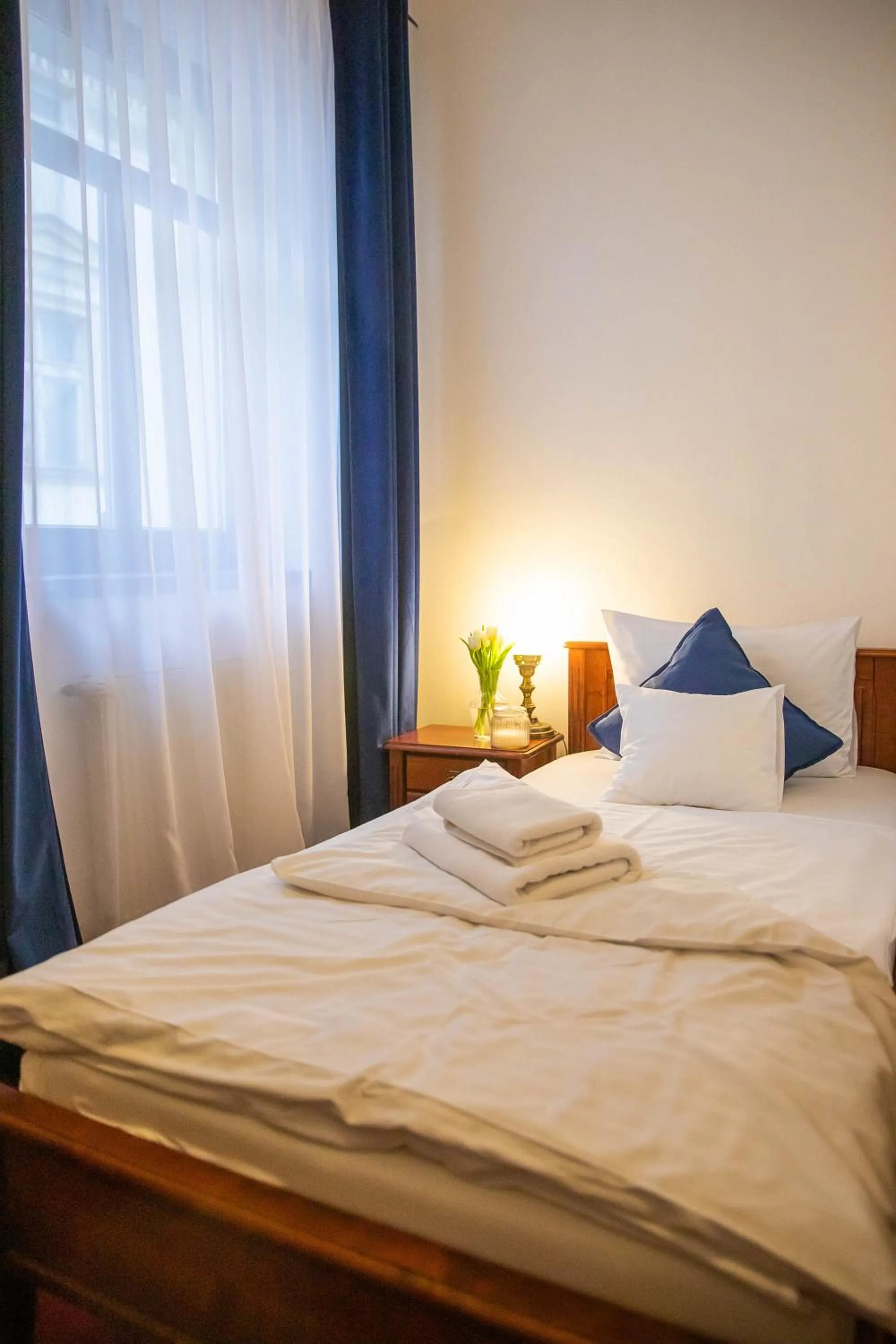 Photo of the whole room, Bed in Piastowski26