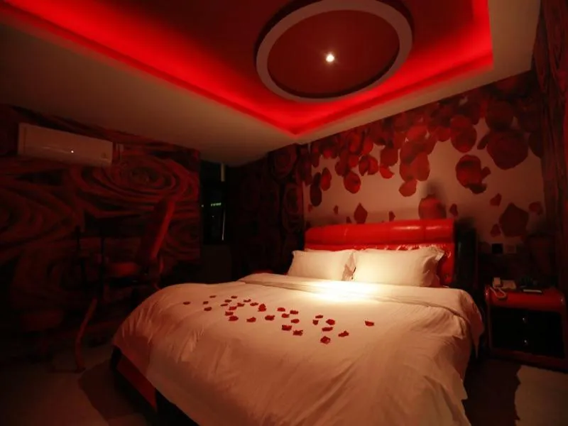 Bed in GreenTree Inn Haikou Chengmai Old Town Software Park Business Hotel