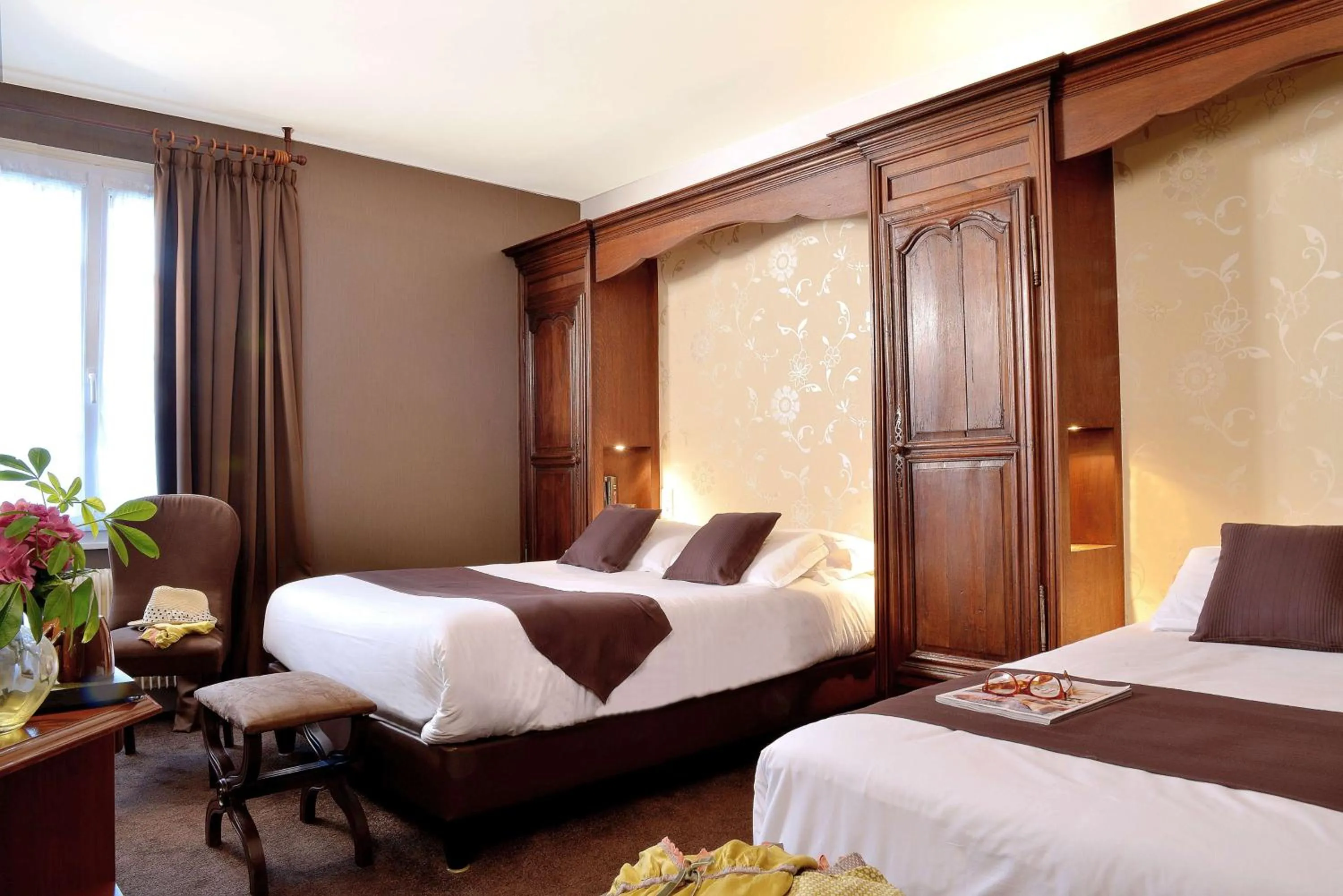 Photo of the whole room, Bed in Best Western Hôtel Montgomery