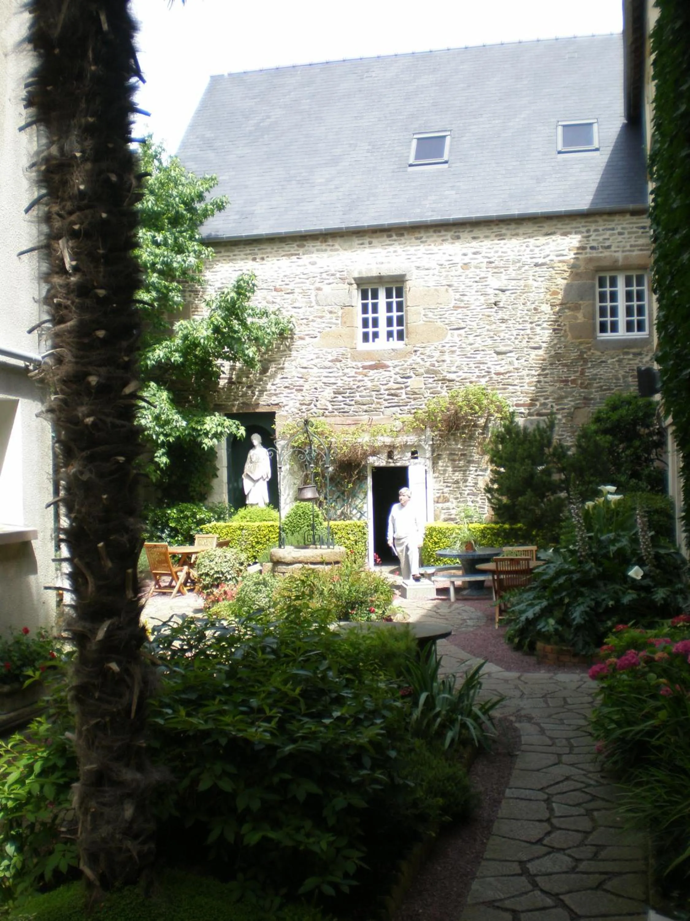 Garden in Best Western Hôtel Montgomery
