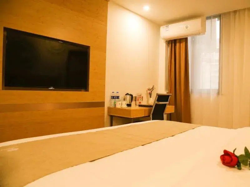 Bed in GreenTree Inn Nanjing Pukou District Qiaolin Express Hotel Bed in GreenTree Inn Nanjing Pukou District Qiaolin Express Hotel