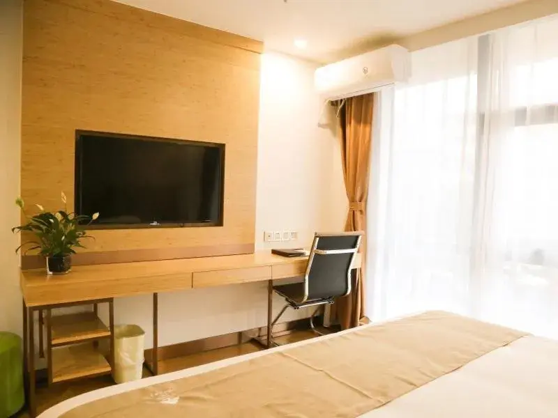 Bed in GreenTree Inn Nanjing Pukou District Qiaolin Express Hotel Bed in GreenTree Inn Nanjing Pukou District Qiaolin Express Hotel