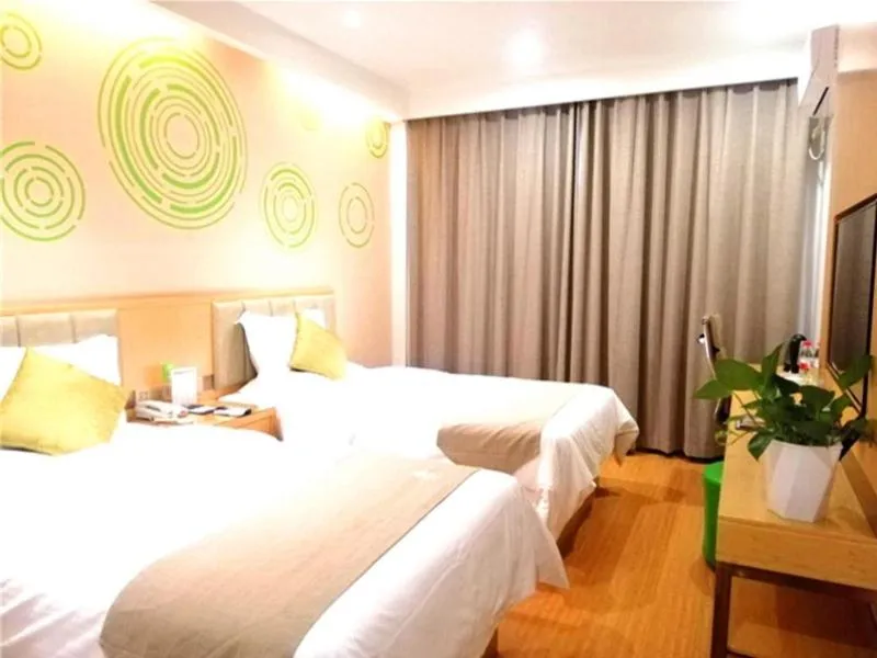 Bed in GreenTree Inn Xingtai Julu County Fengqing Road Business Hotel