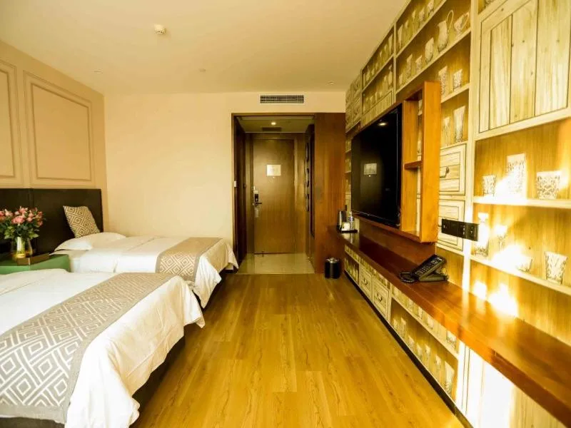 Bed in GreenTree Inn Xuzhou Economic Development Zone Da Miaozhen Business Hotel