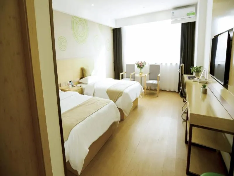 Bed in GreenTree Inn Xuzhou Economic Development Zone Da Miaozhen Business Hotel