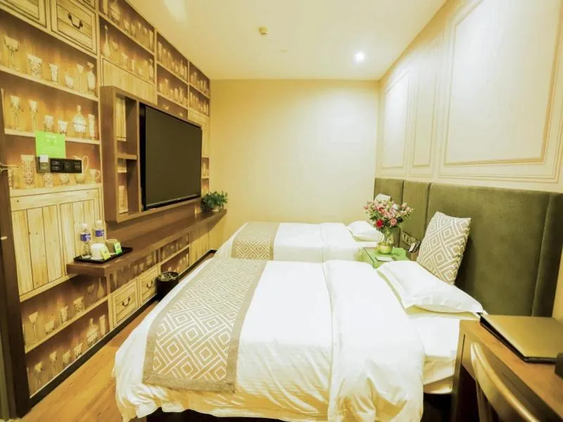 Bed in GreenTree Inn Xuzhou Economic Development Zone Da Miaozhen Business Hotel