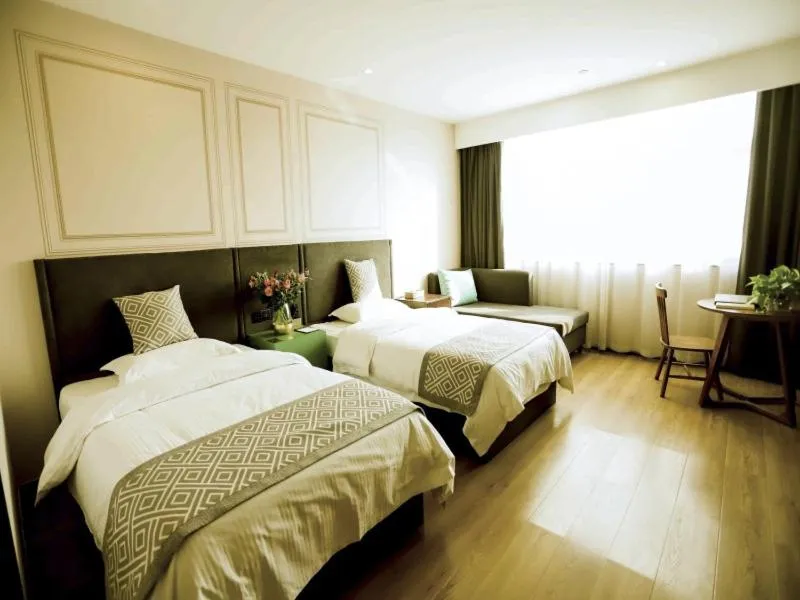 Bed in GreenTree Inn Xuzhou Economic Development Zone Da Miaozhen Business Hotel