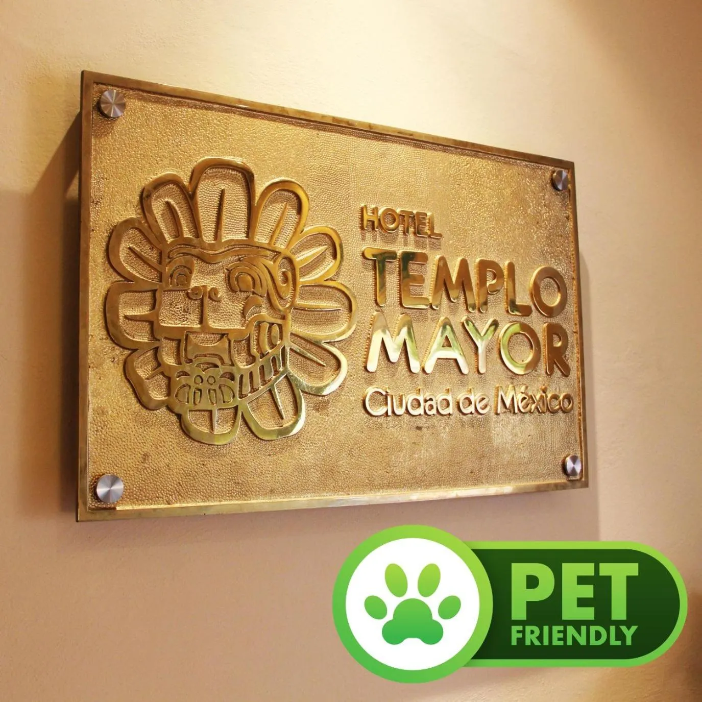 Logo/Certificate/Sign in Hotel Templo Mayor