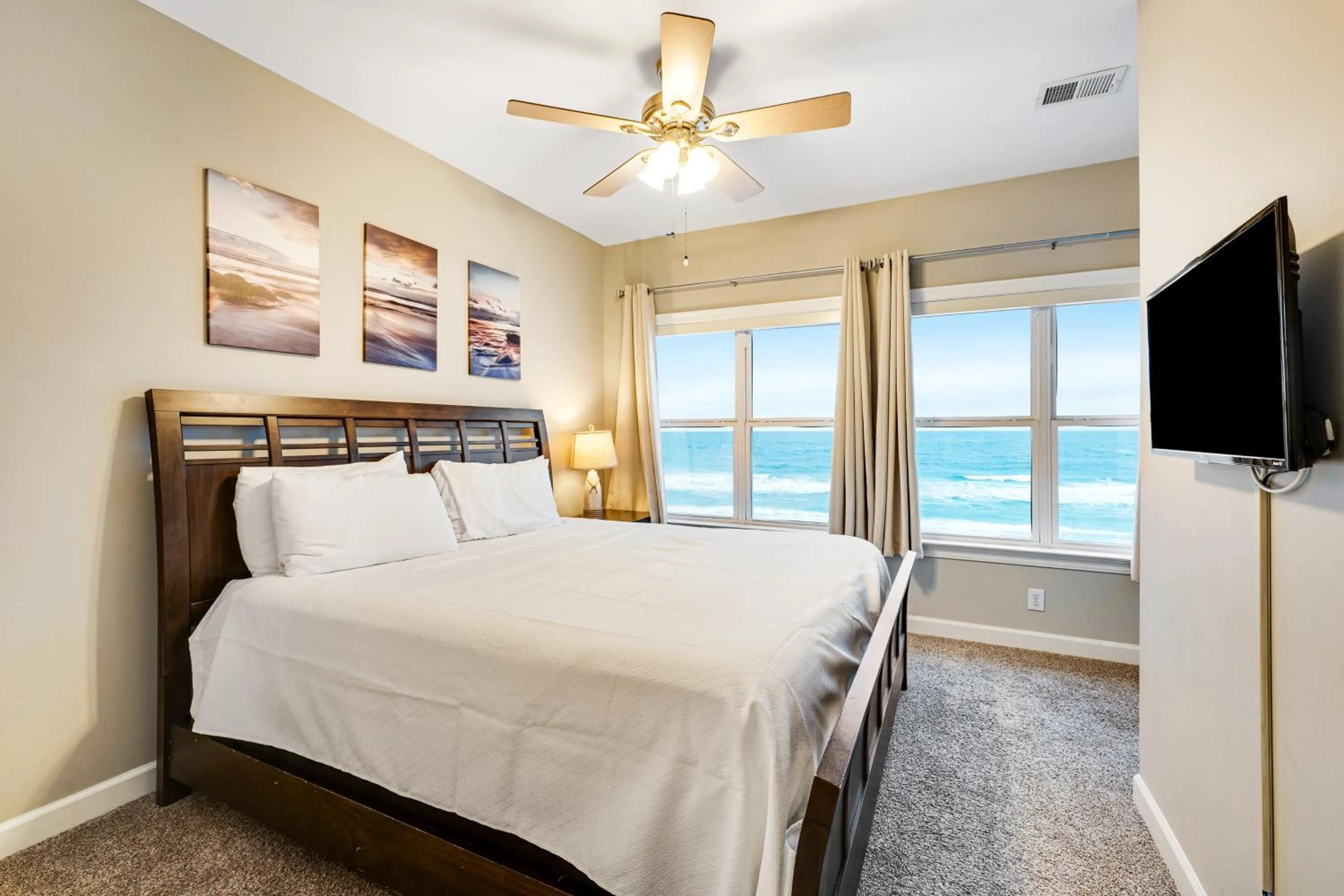 Bed in Wave Dancer by Meyer Vacation Rentals