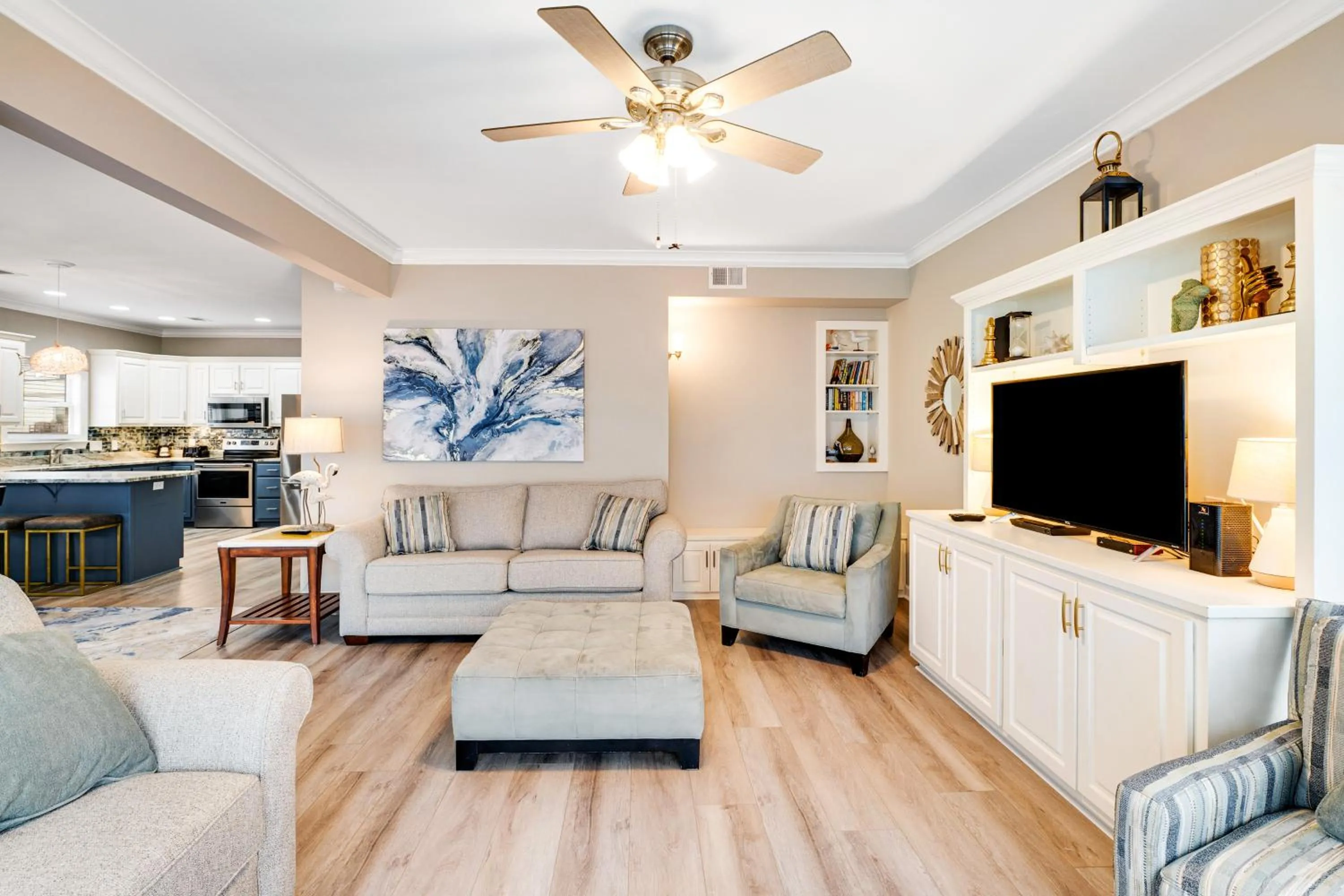 Wave Dancer by Meyer Vacation Rentals