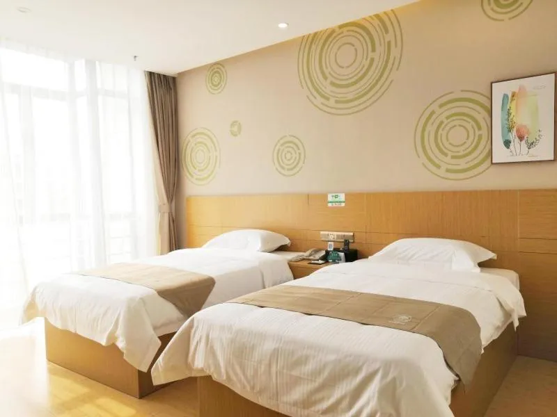 Bed in GreenTree Inn Shanghai Jinshan District Wanda Plaza Longhao Road Express Hotel