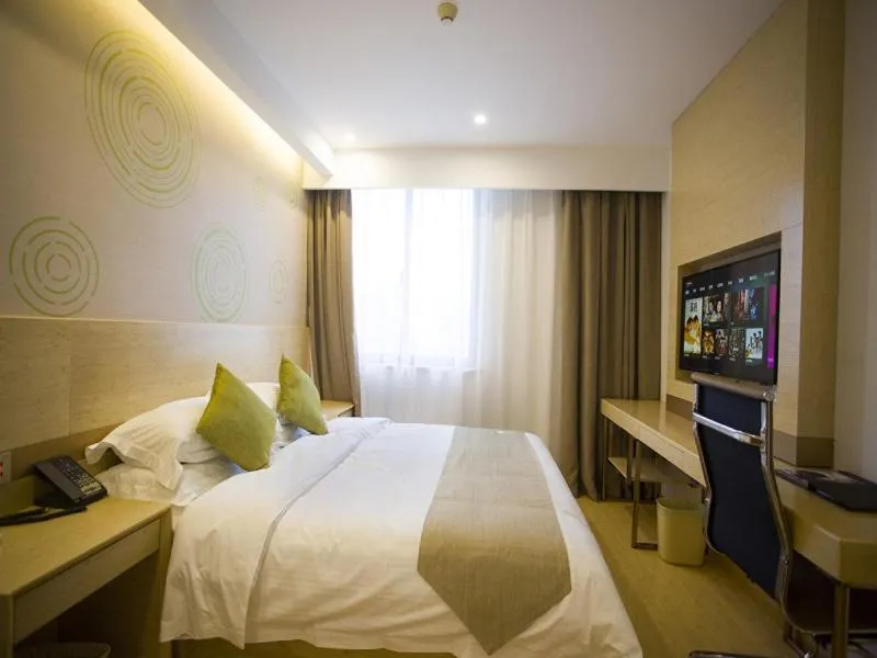 Bed in GreenTree Inn Suzhou Caohu Industrial Park Express Hotel