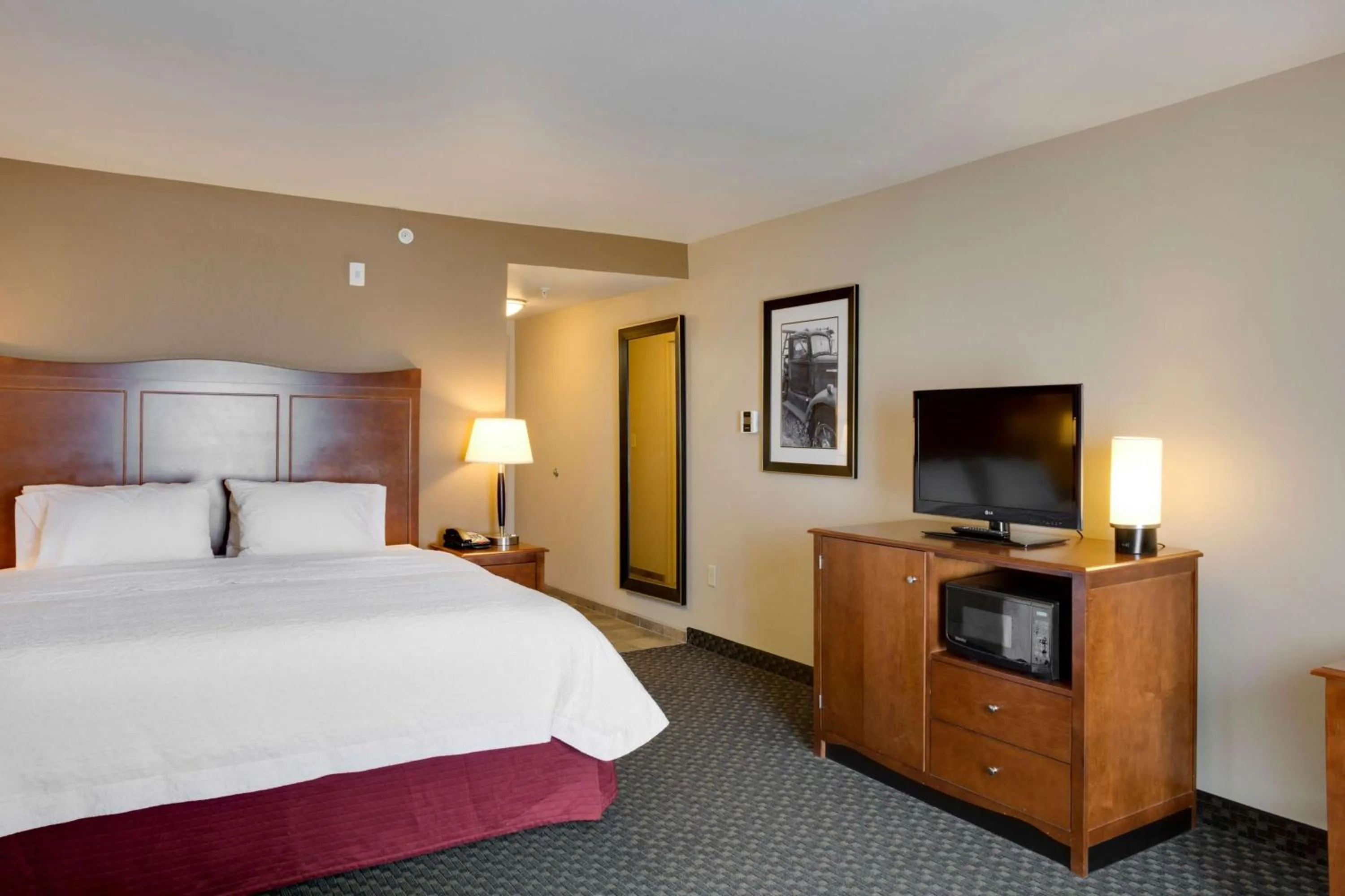 Bedroom, Bed in Hampton Inn Chickasha