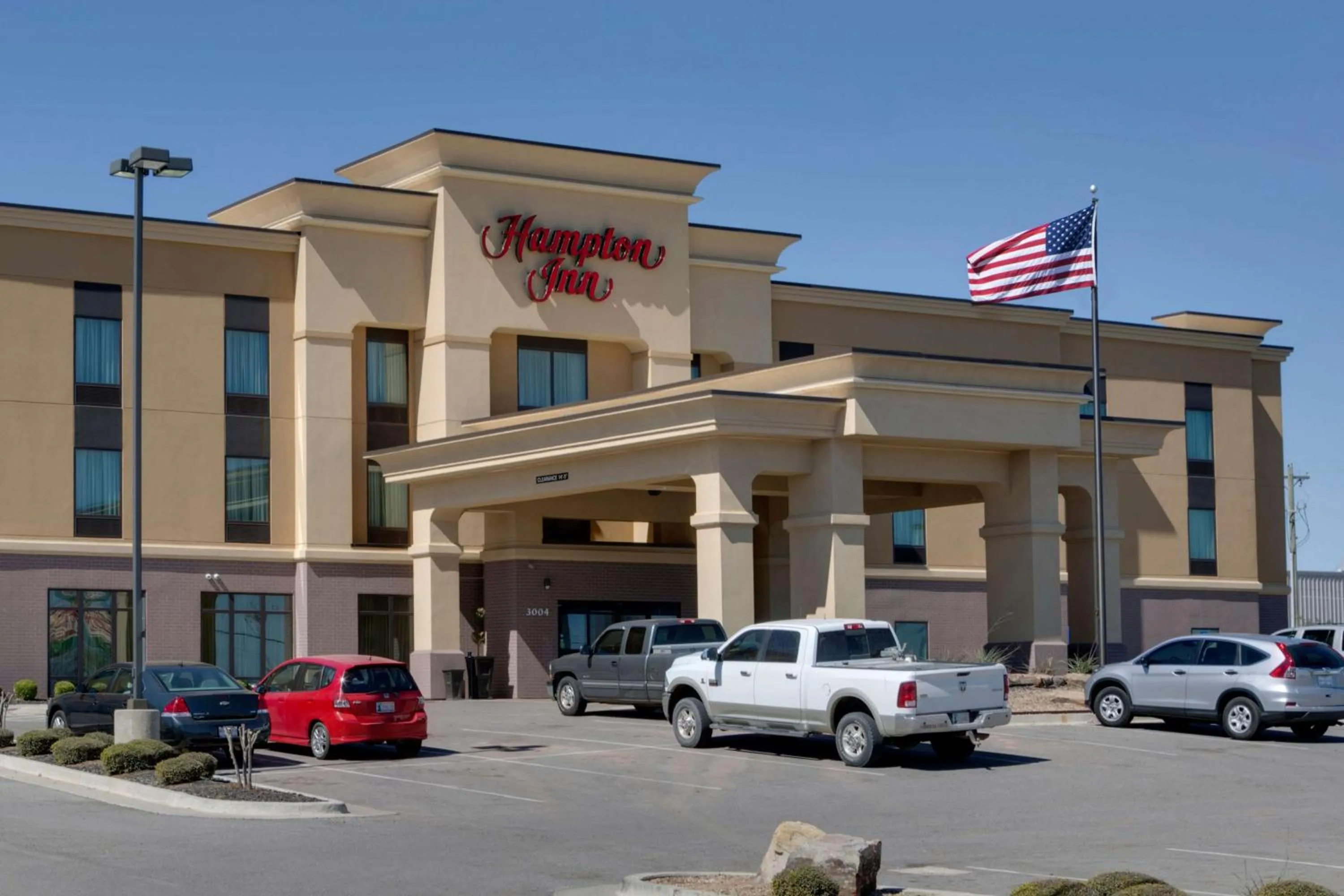 Property building in Hampton Inn Chickasha