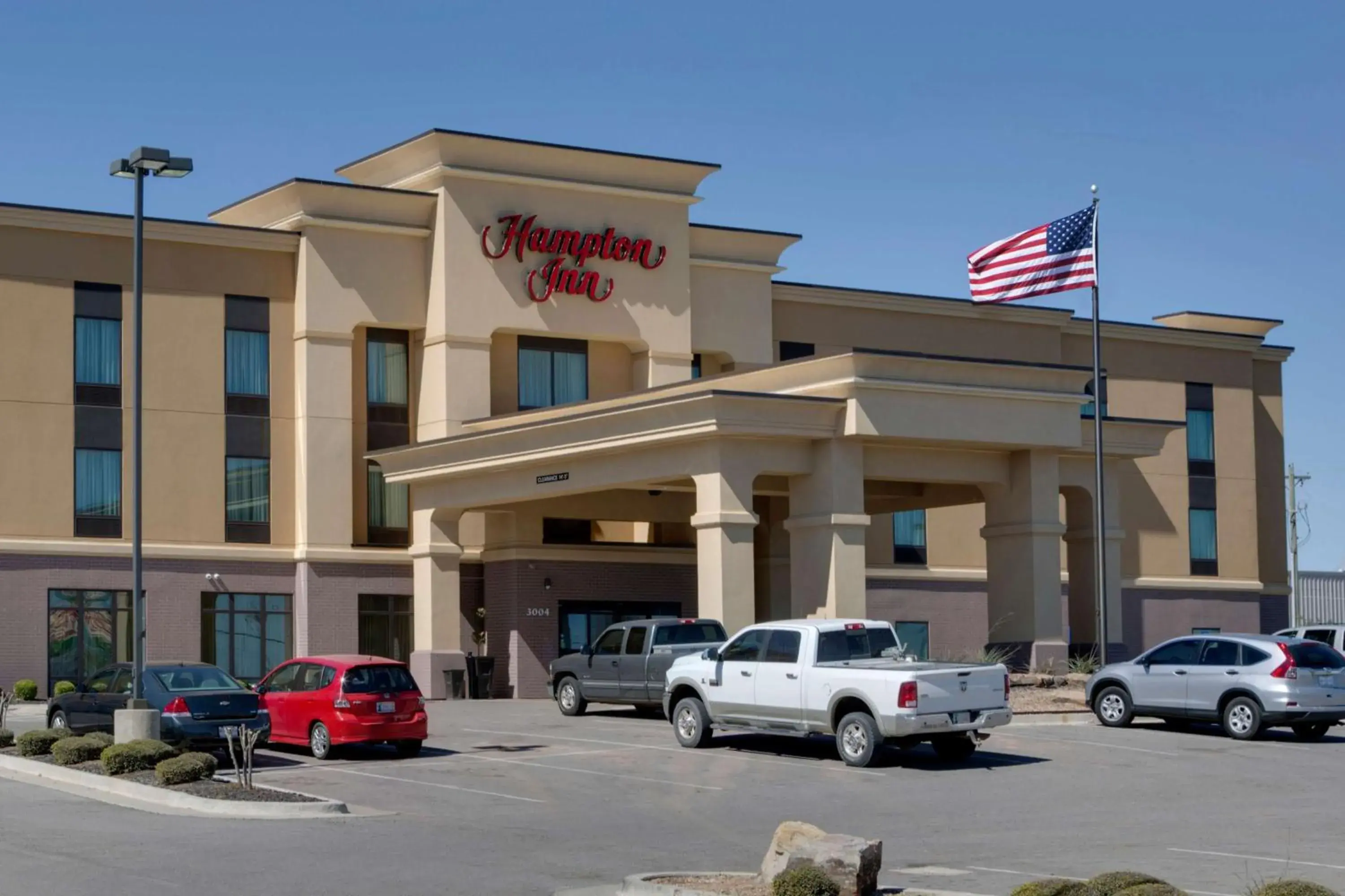 Property building in Hampton Inn Chickasha Property building in Hampton Inn Chickasha