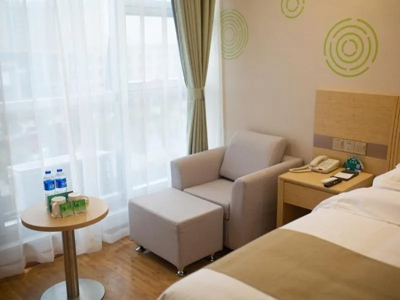 GreenTree Inn Fuyang Yingquan District Lanshan Road Linyi Mall Express Hotel