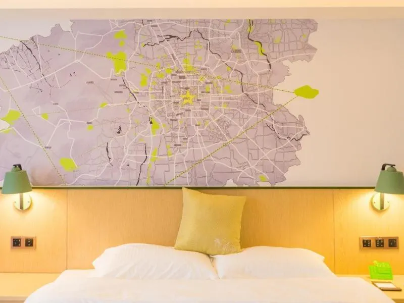 Bed in Vatica Kashgar Ancient city of Muir Hotel