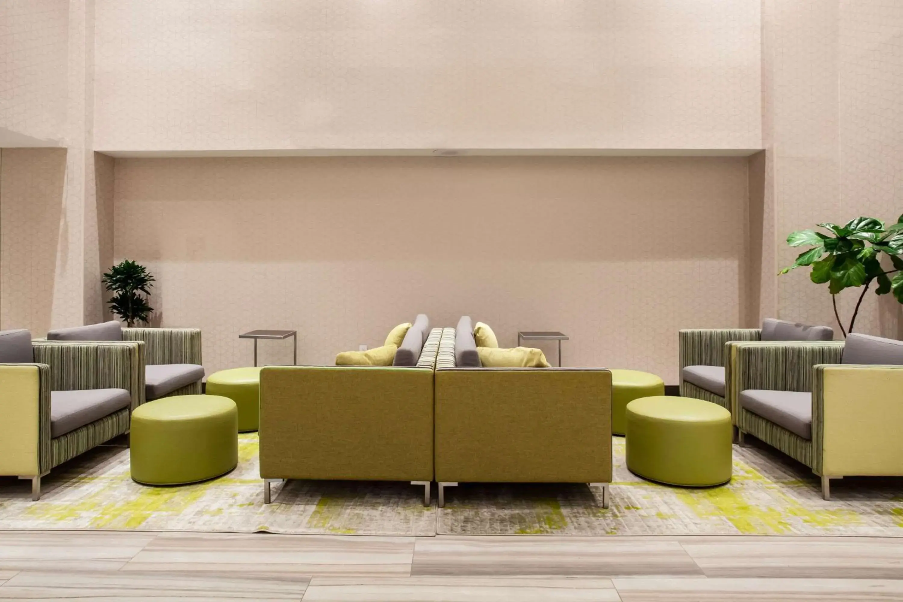 Lobby or reception in Wingate By Wyndham - Orlando International Airport- Free Hot Breakfast Lobby or reception in Wingate By Wyndham - Orlando International Airport- Free Hot Breakfast