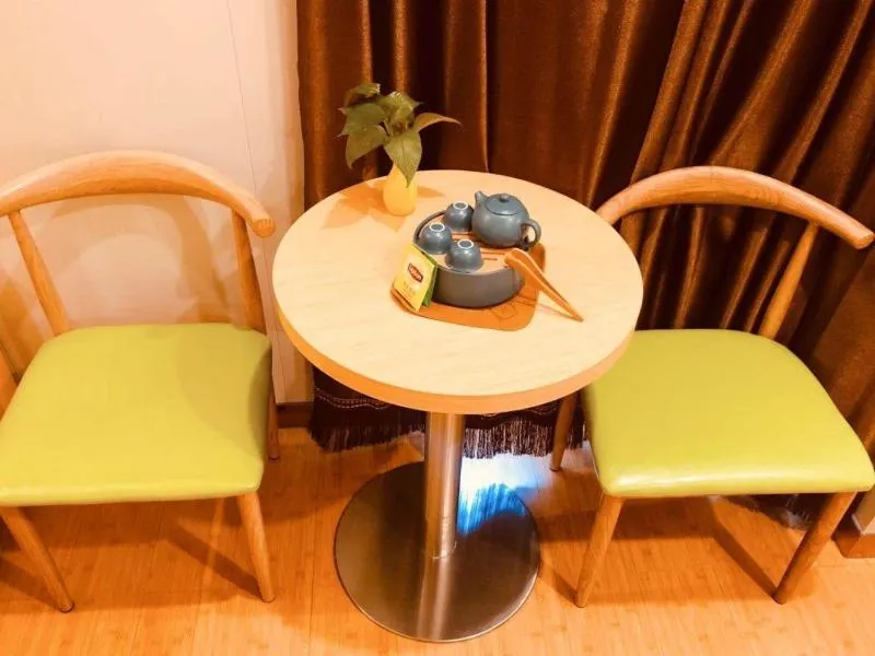 GreenTree Inn Qinhuangdao Lulong County North Gate Road Express Hotel