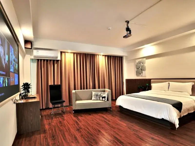 Bed in GreenTree Inn Dongfang City Dongfang Avenue High-speed Railway Station Express Hotel Bed in GreenTree Inn Dongfang City Dongfang Avenue High-speed Railway Station Express Hotel