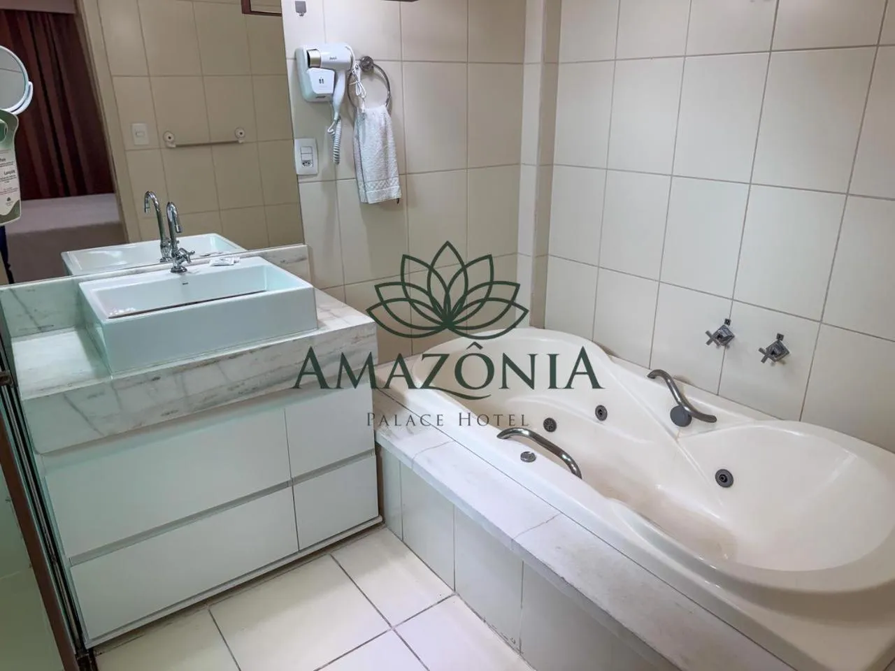 Hot Tub in Amazônia Palace Hotel