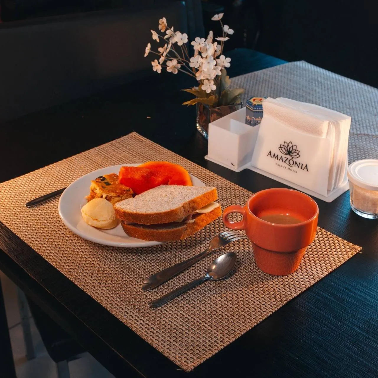 Breakfast in Amazônia Palace Hotel