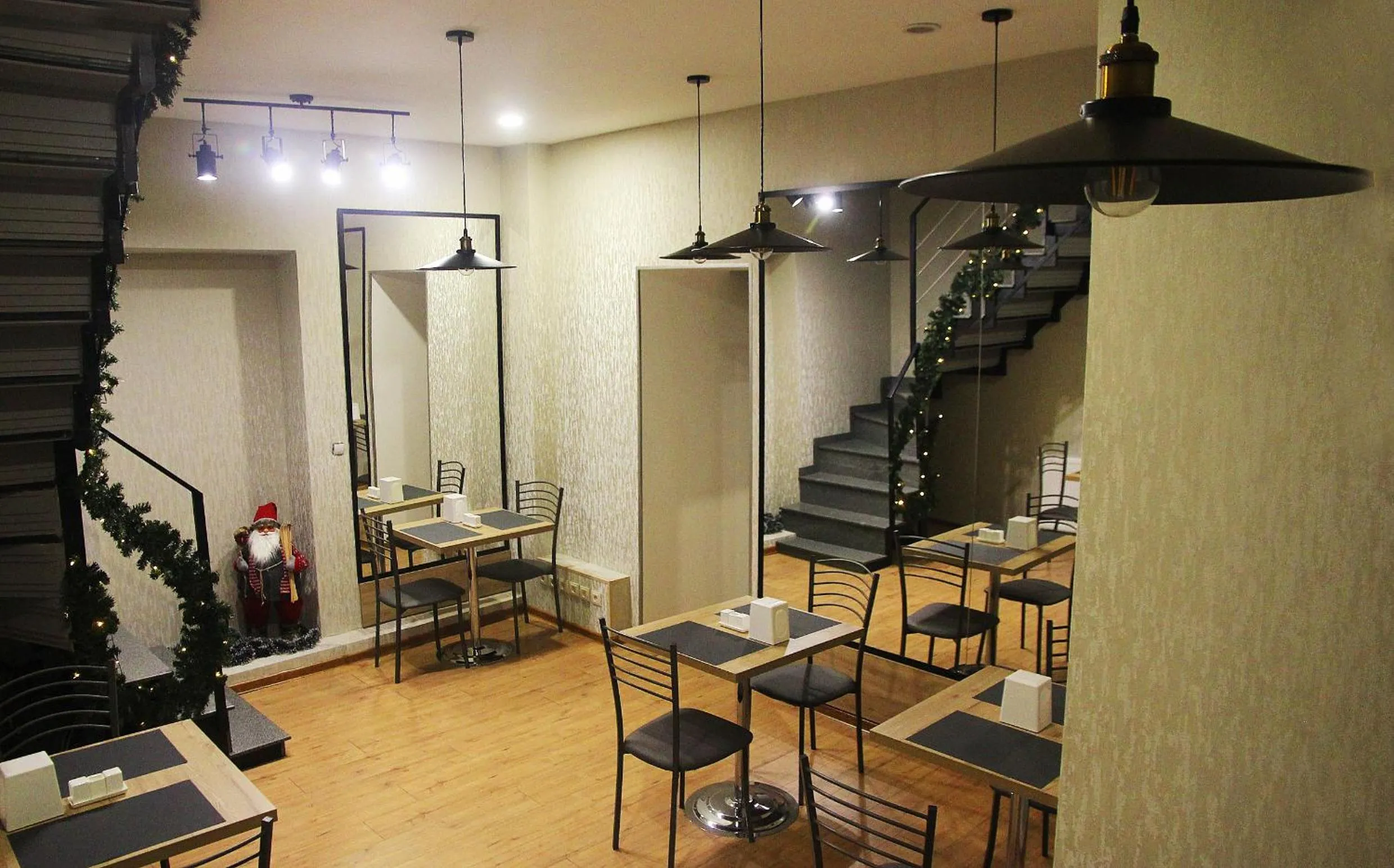 Dining area in City Heart Hotel