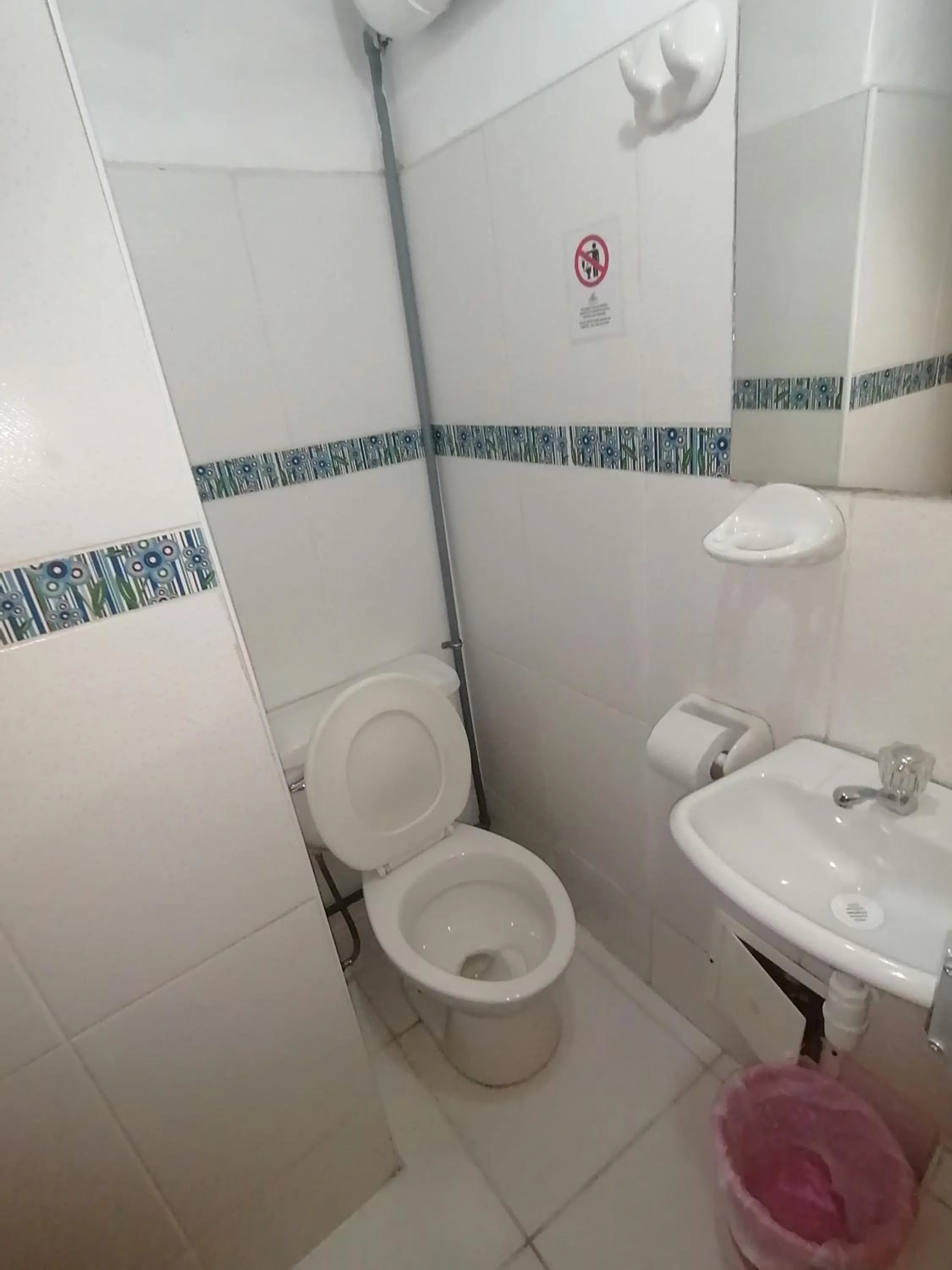 Bathroom in Conquista Cusco