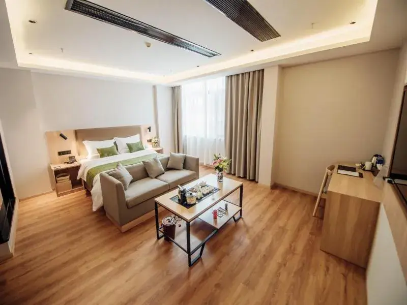 Bed in GreenTree Inn Taizhou Xinghua City Zhouzhuang Town Business Hotel Bed in GreenTree Inn Taizhou Xinghua City Zhouzhuang Town Business Hotel