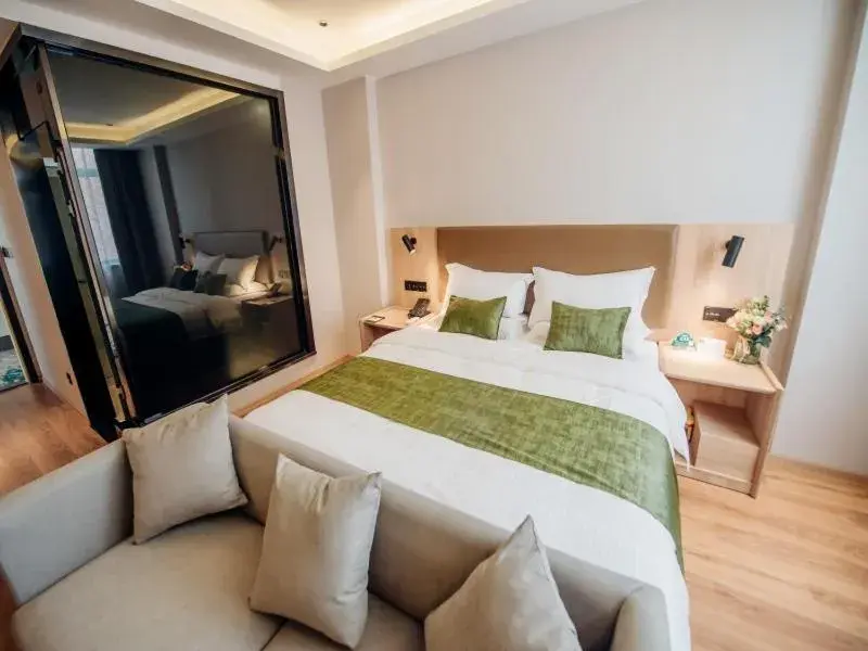 Bed in GreenTree Inn Taizhou Xinghua City Zhouzhuang Town Business Hotel Bed in GreenTree Inn Taizhou Xinghua City Zhouzhuang Town Business Hotel