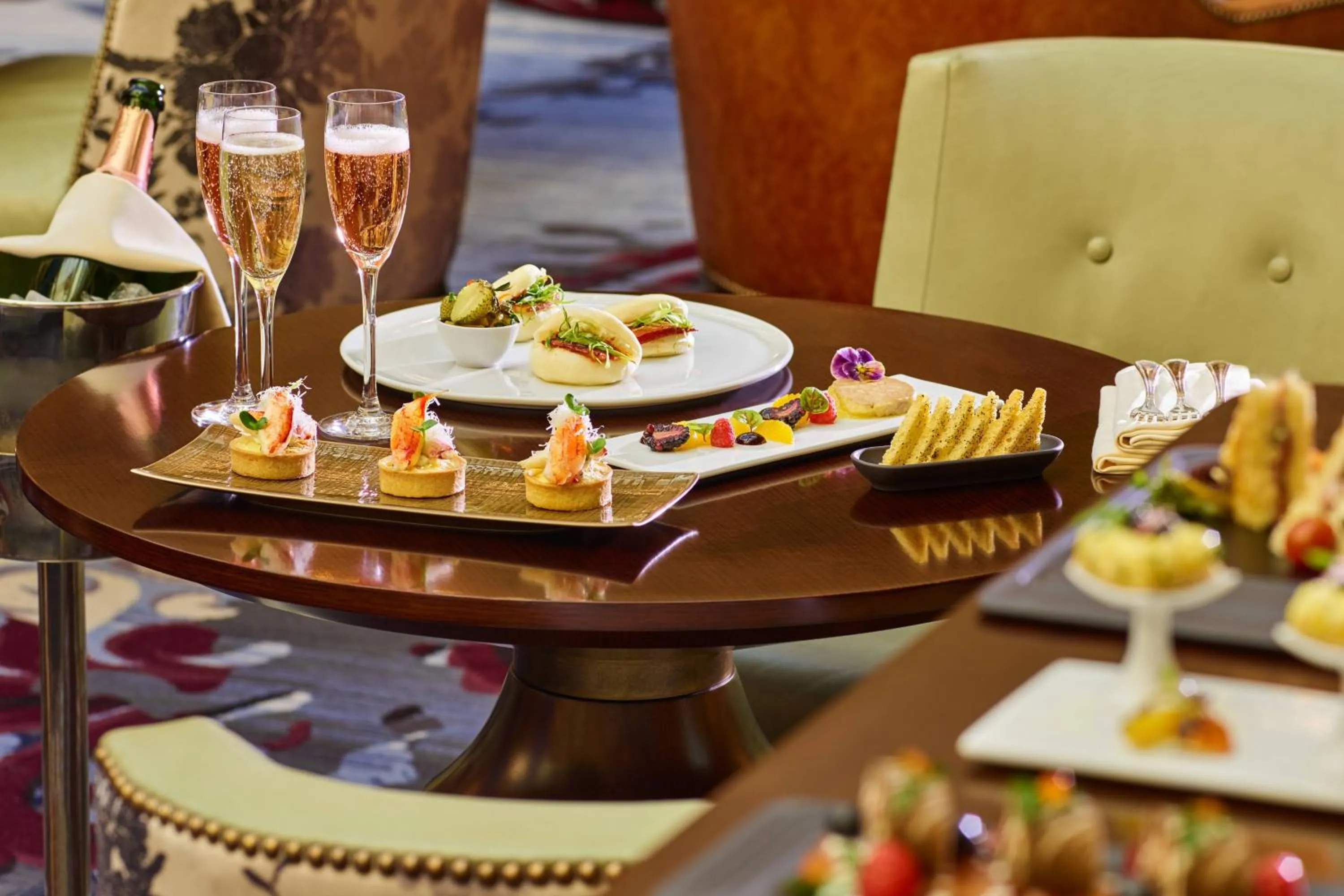 Lounge or bar in Palace Hotel, a Luxury Collection Hotel, San Francisco