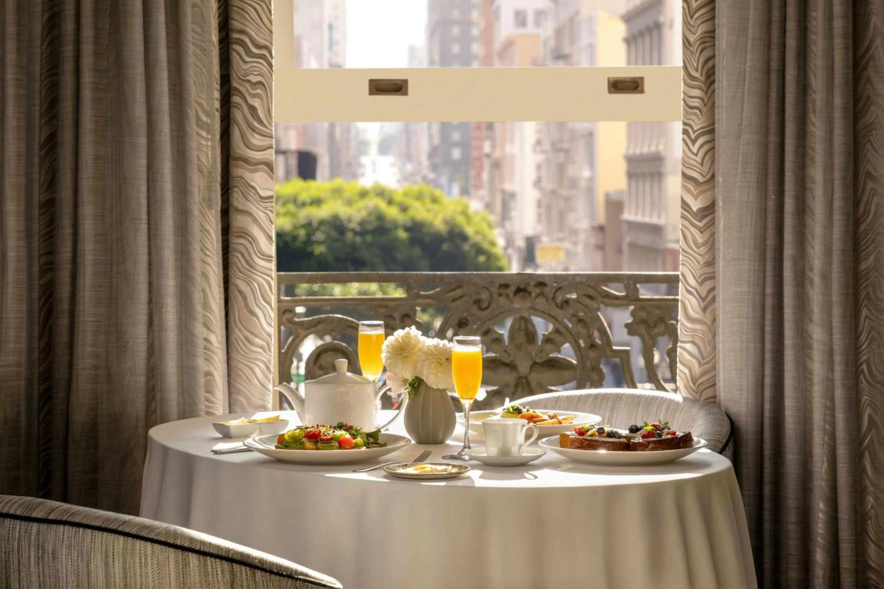 Restaurant/places to eat in Palace Hotel, a Luxury Collection Hotel, San Francisco
