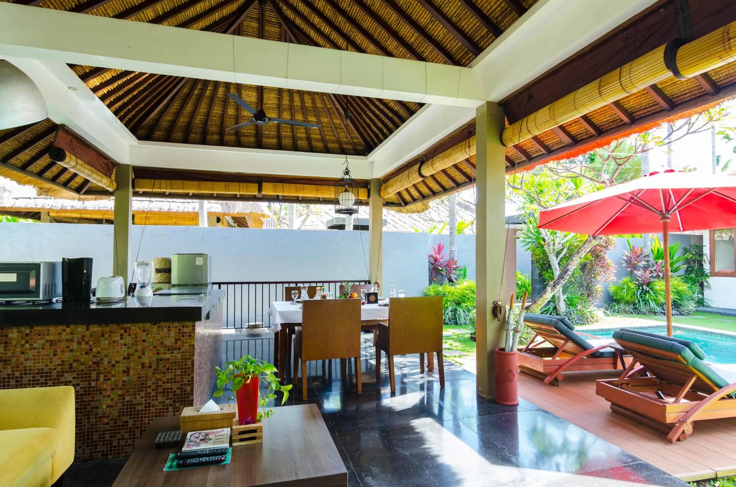Dining area in Imani Villas