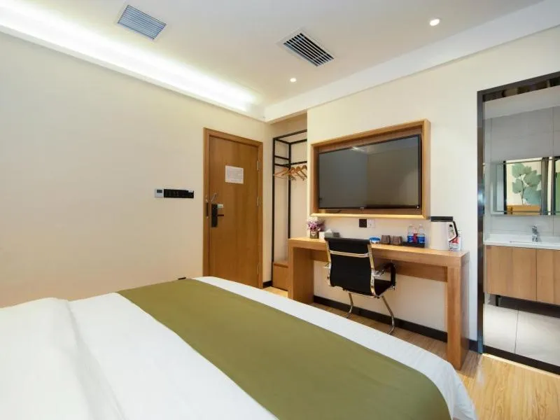 Bed in GreenTree Inn Kunming Nanping Pedestrian Street Hotel
