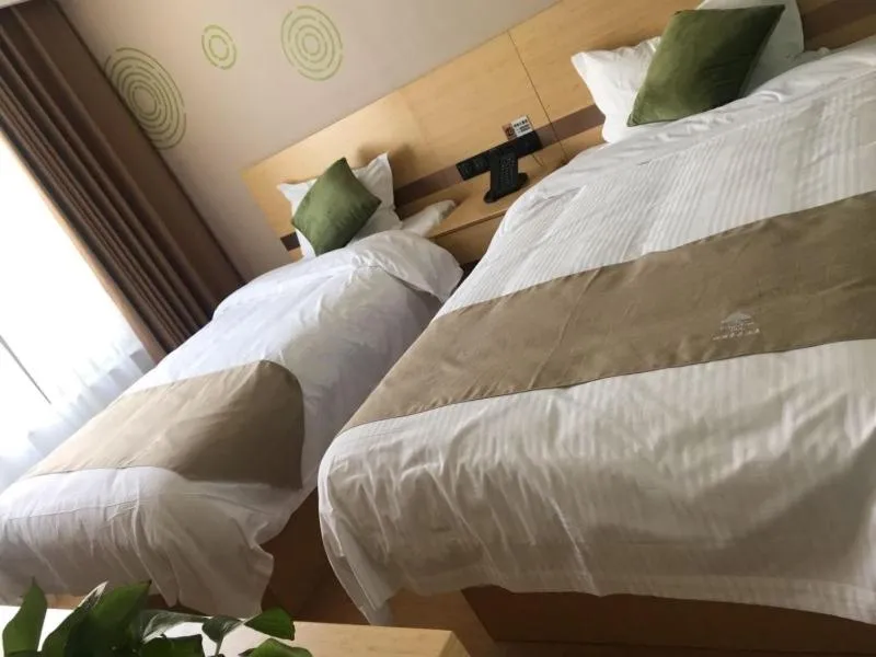 Bed in GreenTree Inn Langfang Dachang Movie City Select Hotel