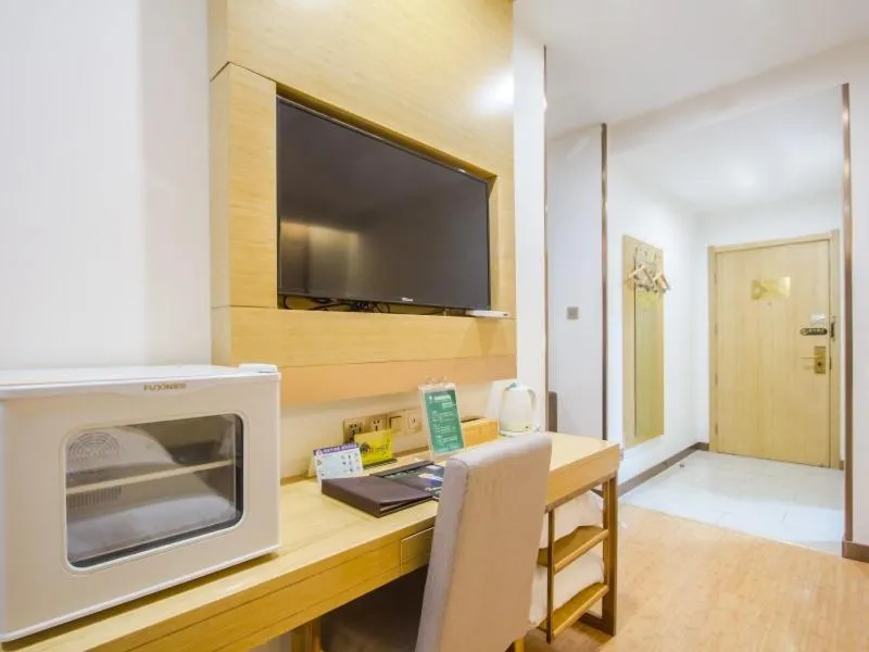 GreenTree Inn Xingxincheng Town Jiayuan Central Plaza Business Hotel