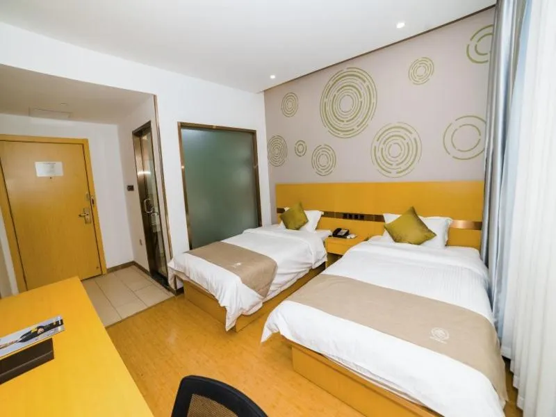 Bed in GreenTree Inn Suzhou Zhangjiagang City Jingang Town Express Hotel