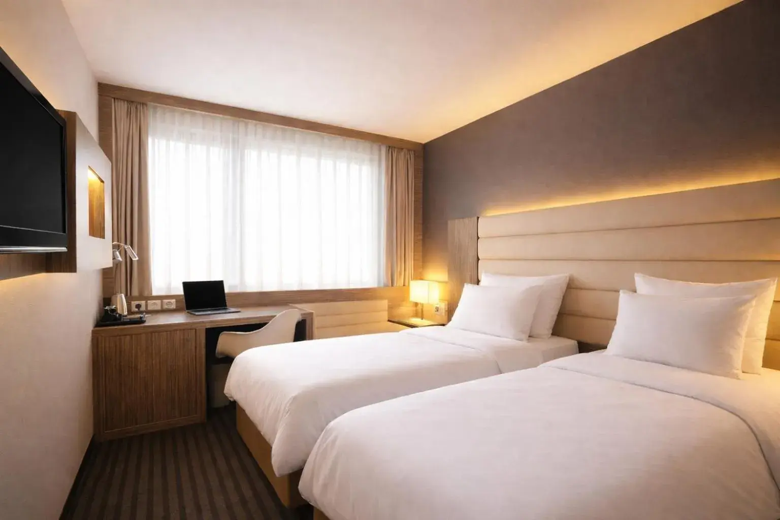 Photo of the whole room, Bed in Hôtel de Brienne Photo of the whole room, Bed in Hôtel de Brienne