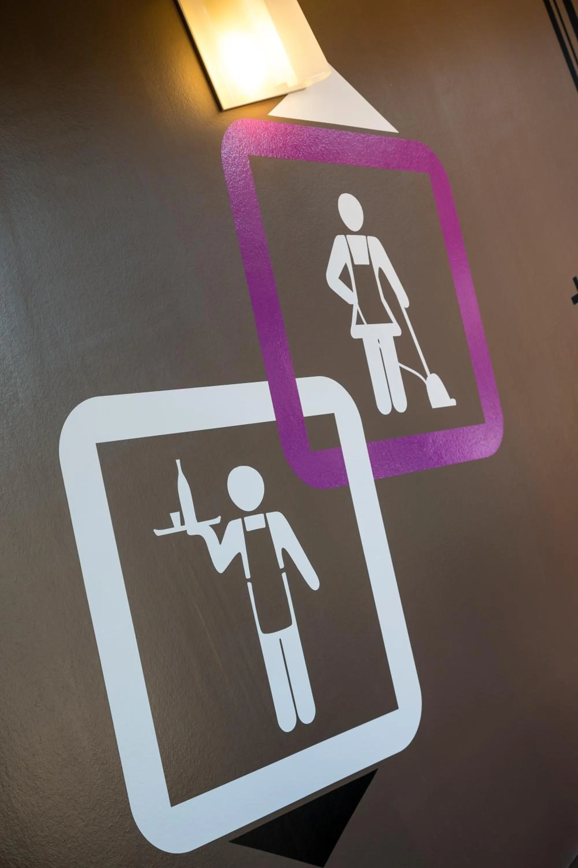 Decorative detail in Hôtel de Brienne