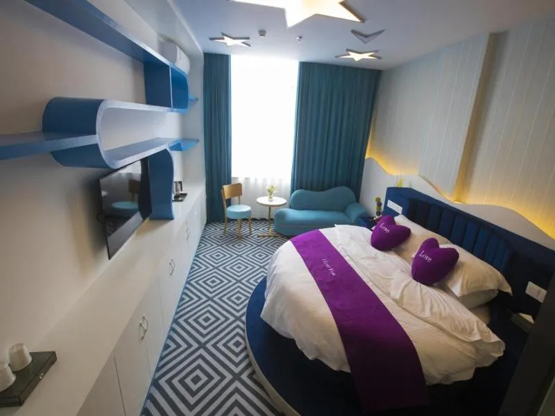 Bed in GreenTree Inn Yulin Exhibition Center Darunfa Hotel